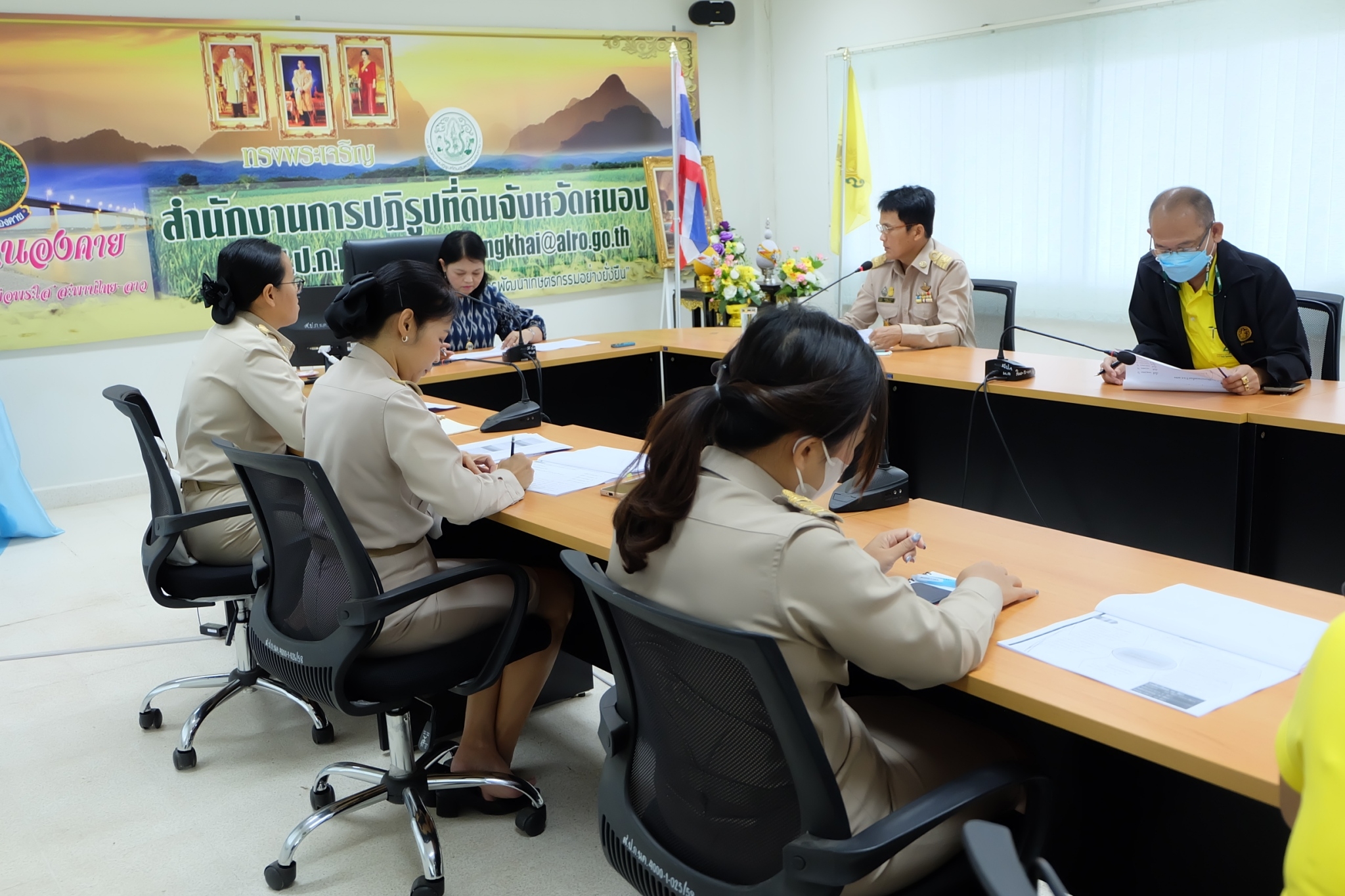 title - ผู้ตรวจราชการ ส.ป.ก. (เขตตรวจราชการที่ 10 ,11 ,12) ประชุมติดตามผลการดำเนินงานตามแผนการตรวจราชการ ส.ป.ก. ประจำปีงบประมาณ พ.ศ. 2566 รอบที่ 2 เขตตรวจราชการที่ 10 ณ ส.ป.ก.หนองคาย